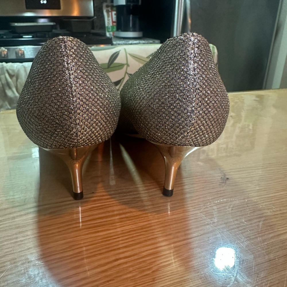 Jimmy Choo Glittering Gold Heels - Picture 5 of 7